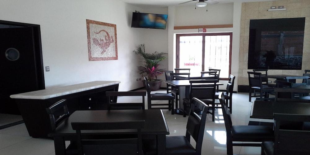 Soleil Inn อัทลิซโก ภายนอก รูปภาพ