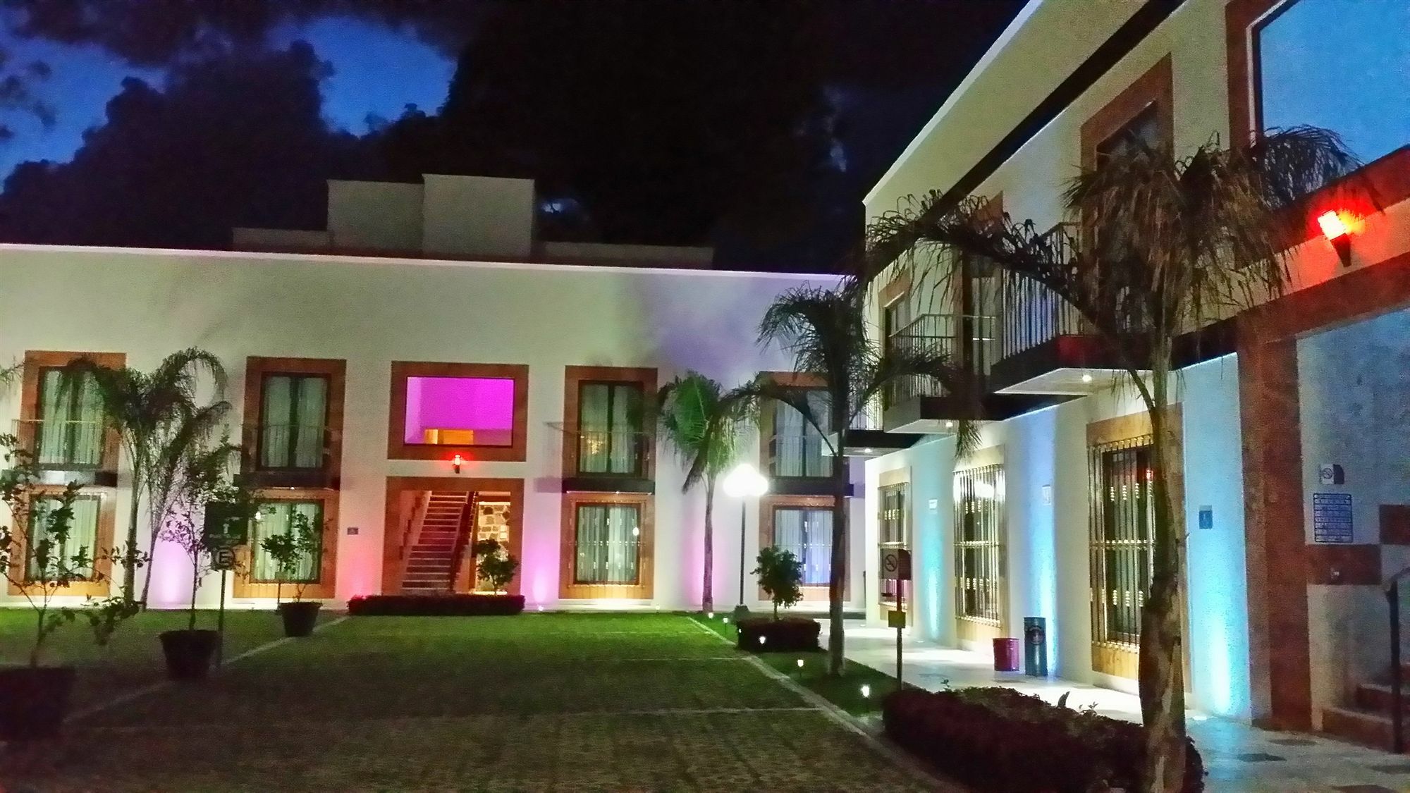 Soleil Inn อัทลิซโก ภายนอก รูปภาพ